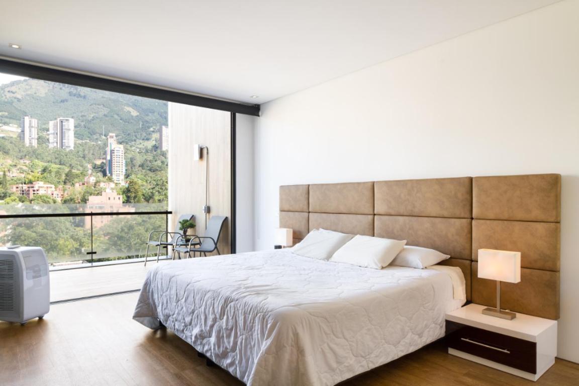 Energy Living Iconic 5 Star Close To Lleras Apartamento *