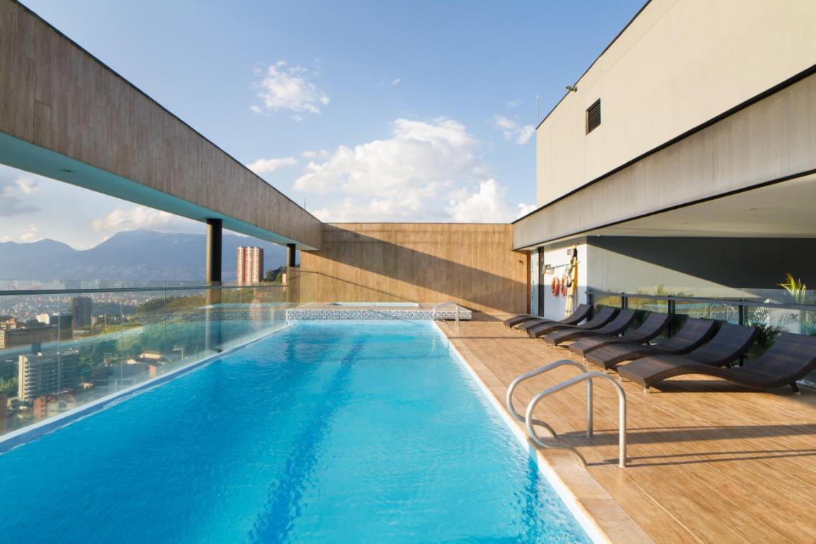 Energy Living Iconic 5 Star Close To Lleras Apartamento
