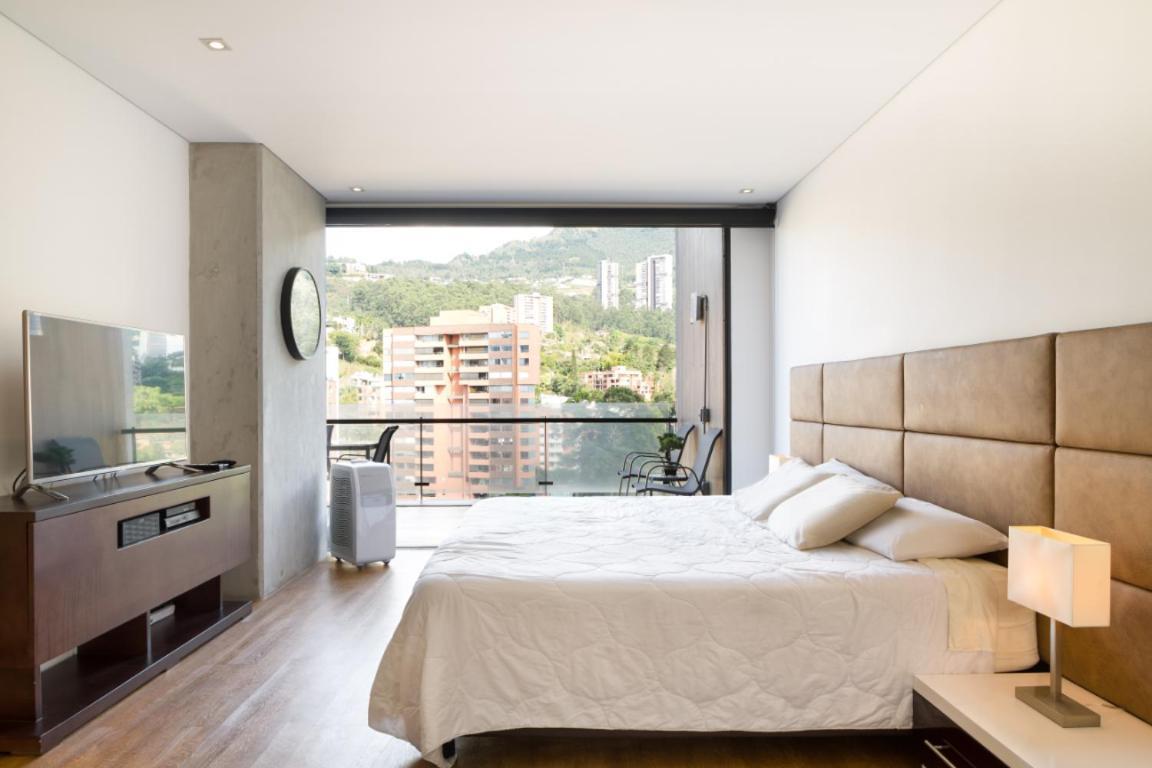 Energy Living Iconic 5 Star Close To Lleras Apartamento *