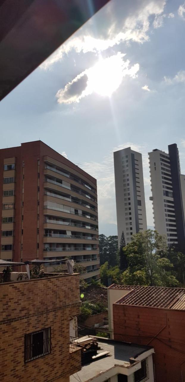 Apartamento Cozy In The Poblado San Lucas Medellín