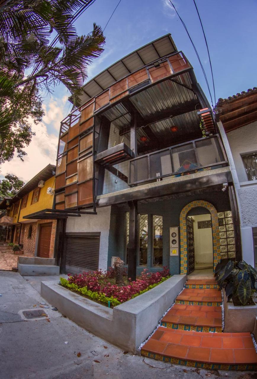 Nativo Hostal *
