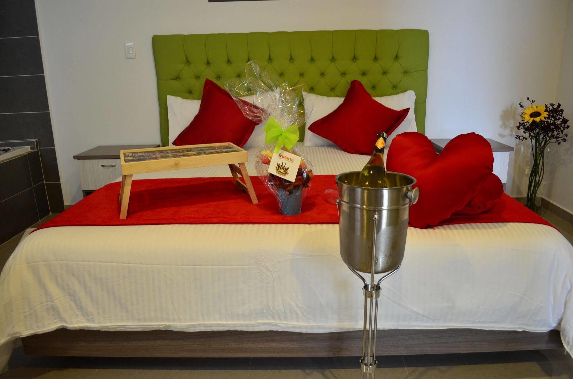 Lleras Hotel 2*