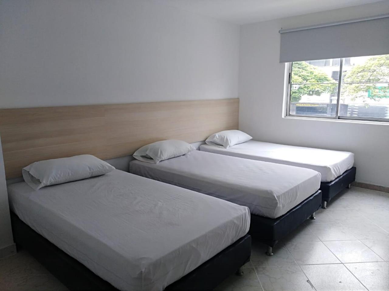 Estadio Plaza La 50 Hotel