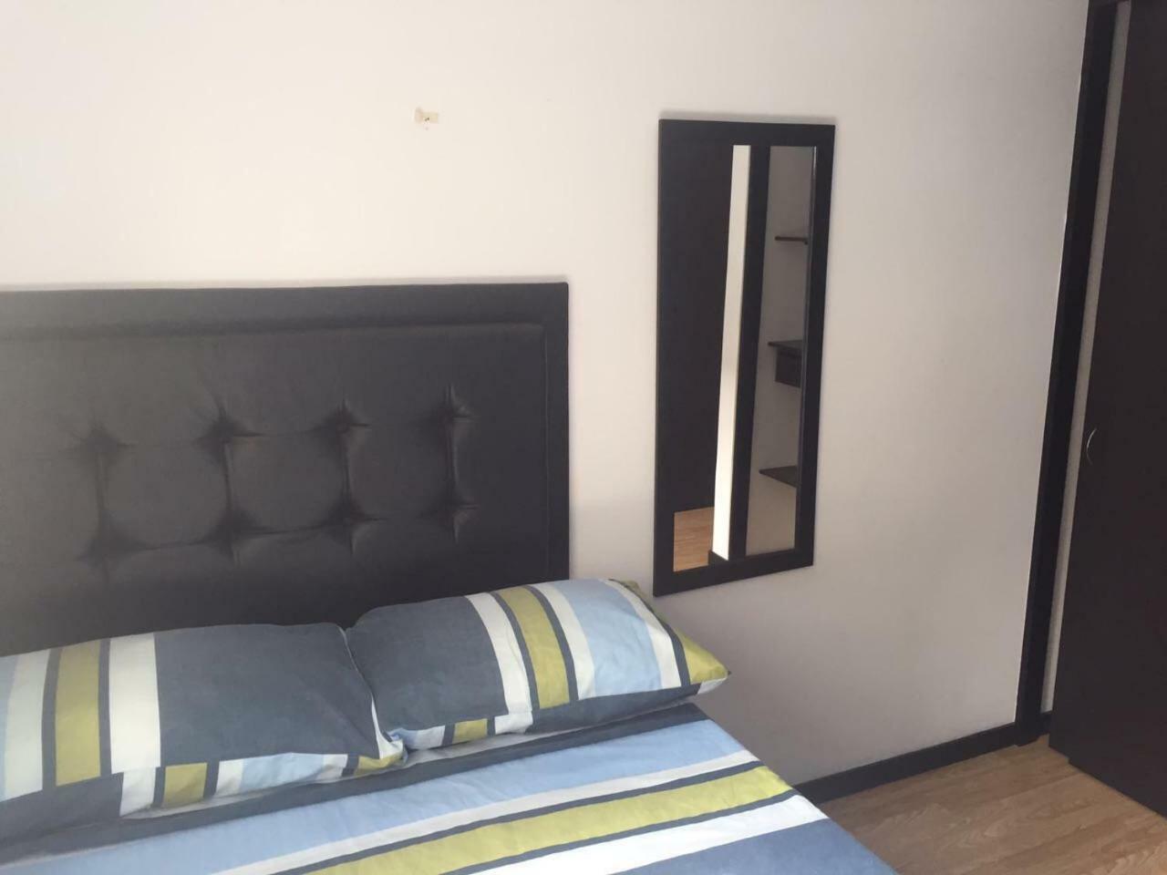 Apartamento Carrera 44 #19a- 20 *