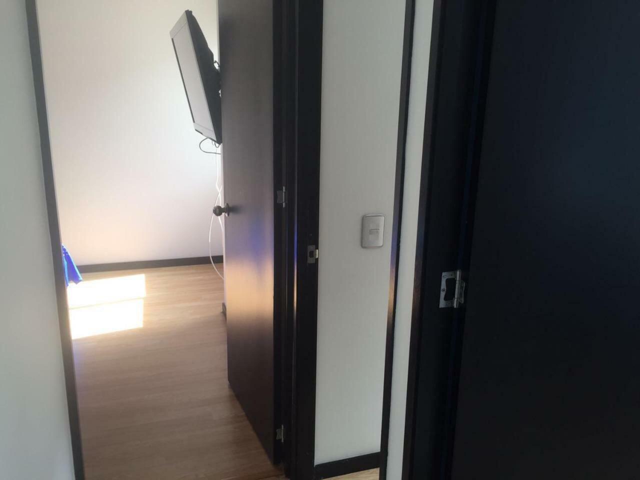 Carrera 44 #19a- 20 Apartamento