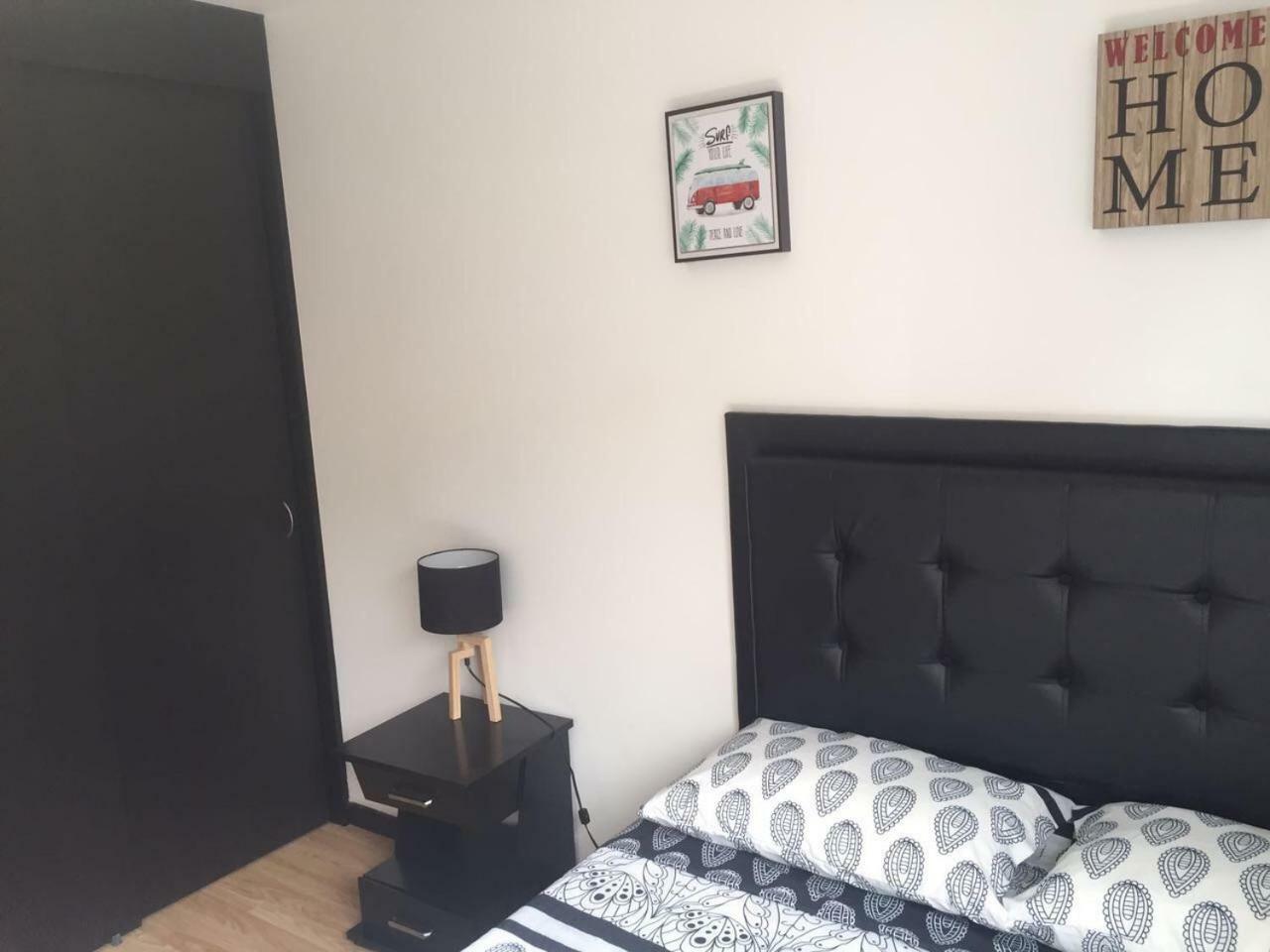 Apartamento Carrera 44 #19a- 20 *