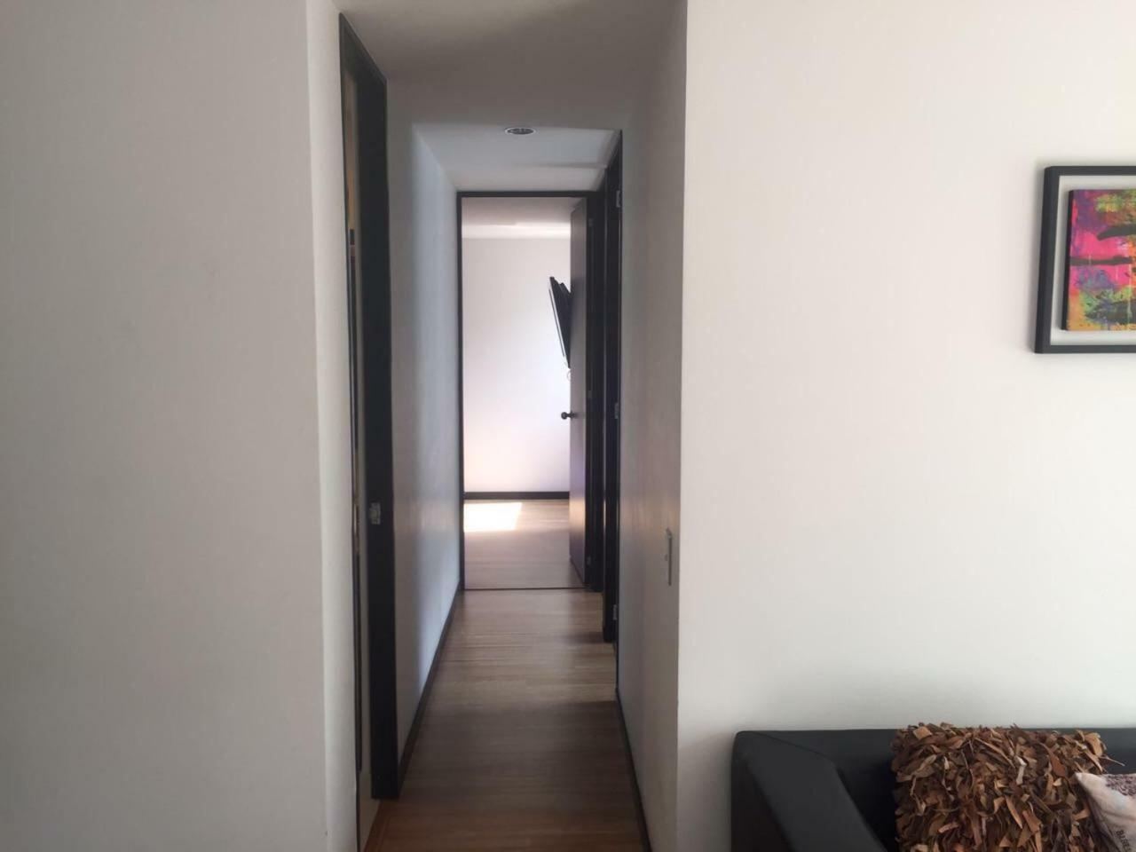 Carrera 44 #19a- 20 Apartamento *
