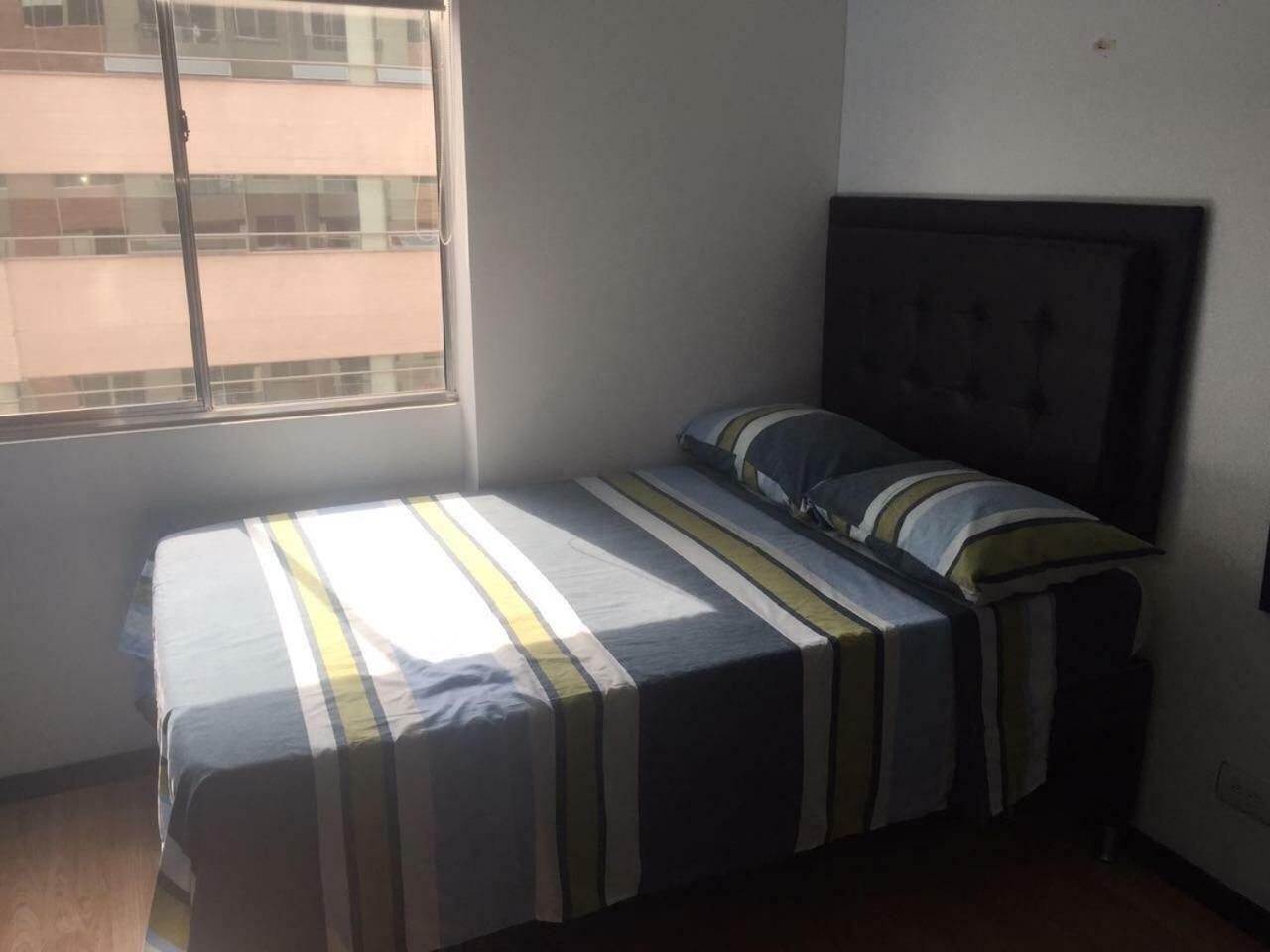 Apartamento Carrera 44 #19a- 20 *