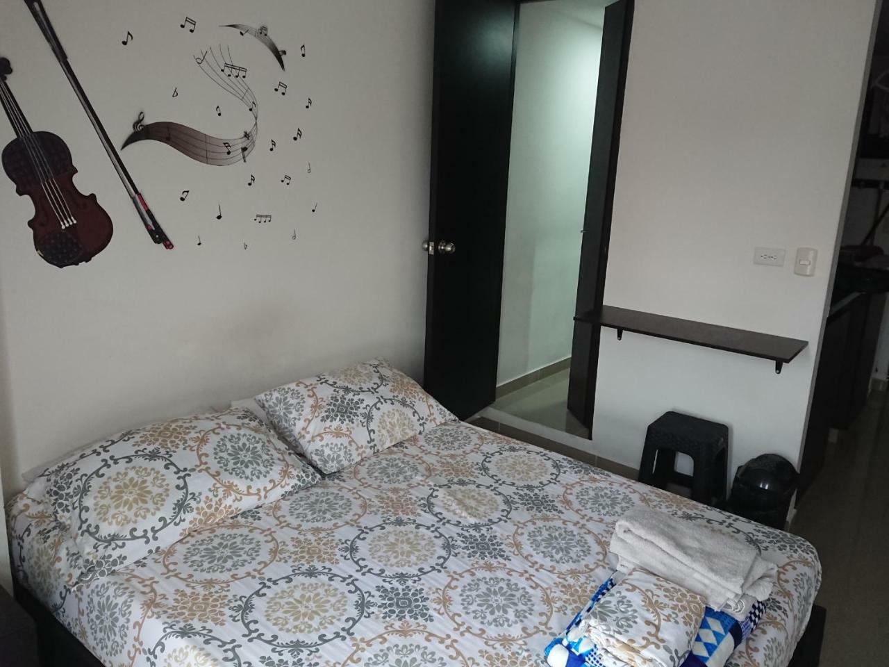 Apartment Edificio Oficinas Molinos Calle 30 # 81 - 158 Medellin