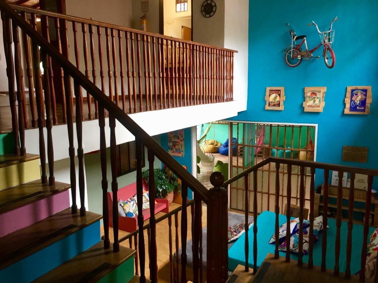 Yolo Hostel