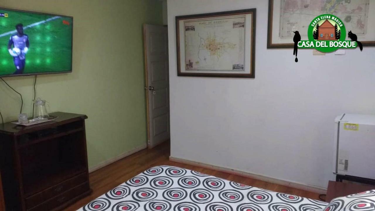 Casa Del Bosque Pensión *