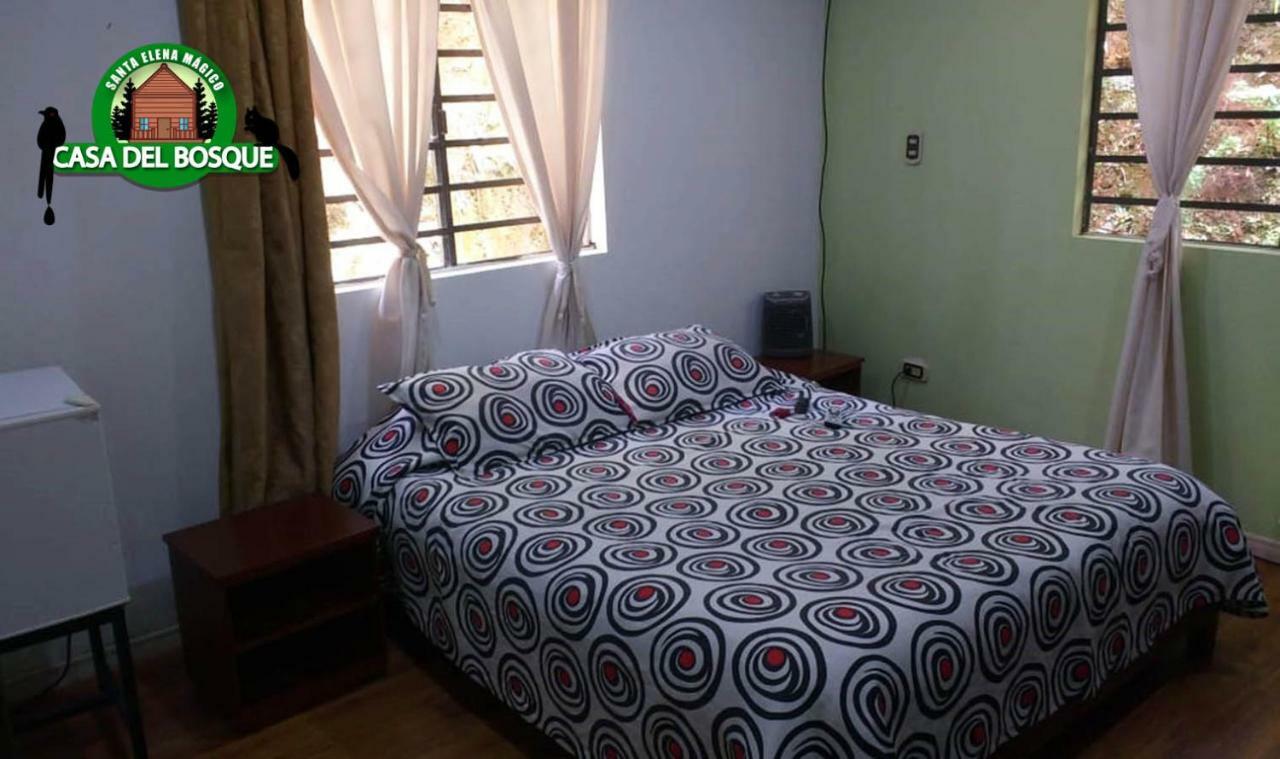 Casa Del Bosque Pensión *