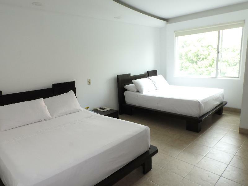Mediterraneo Hotel 3*