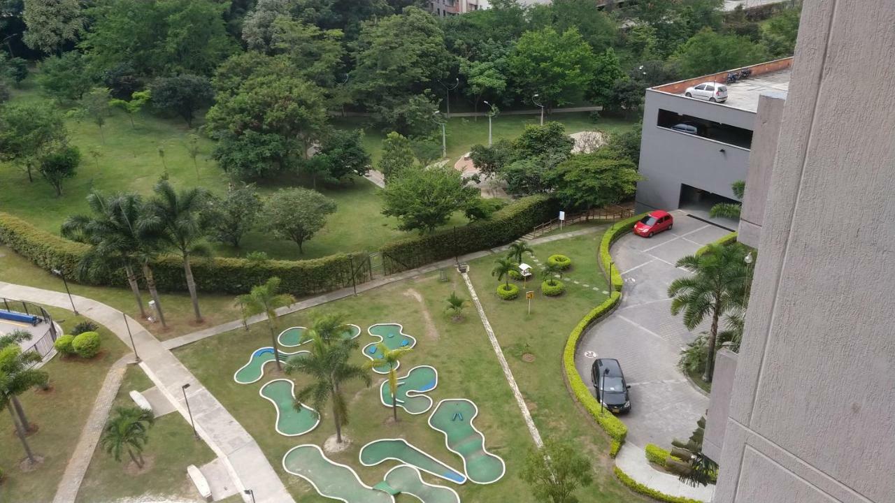 Completo Privado Estrato 5 Apartamento