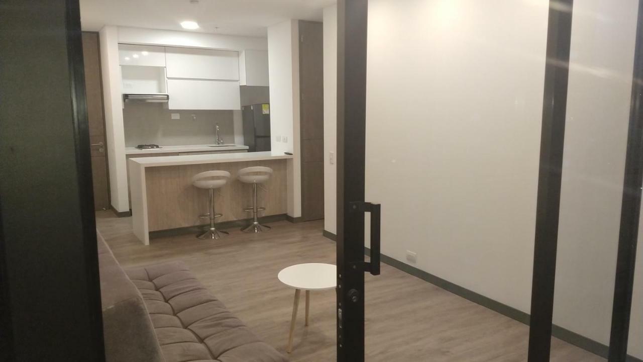Comfortables Suites En El Poblado Balsos *