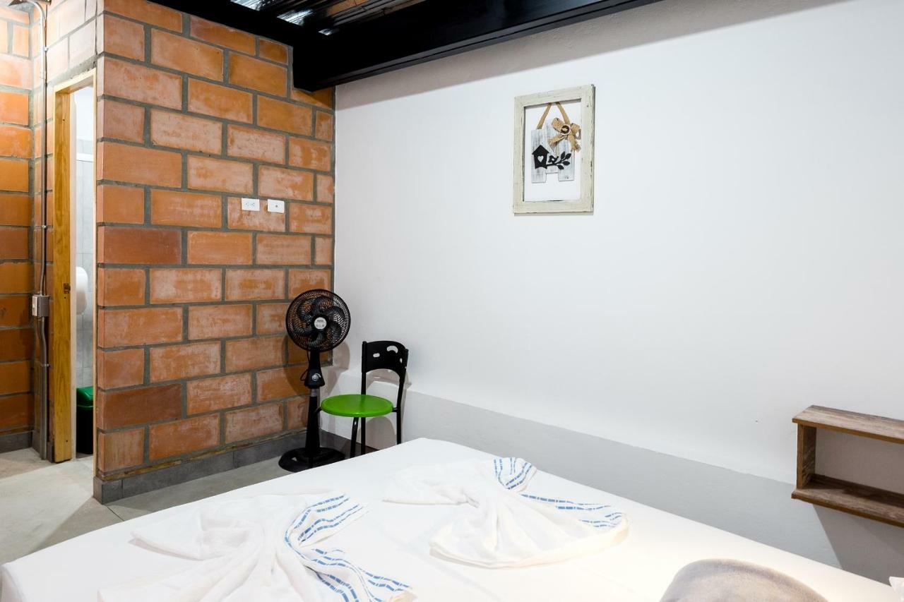 Backpacker Hostal