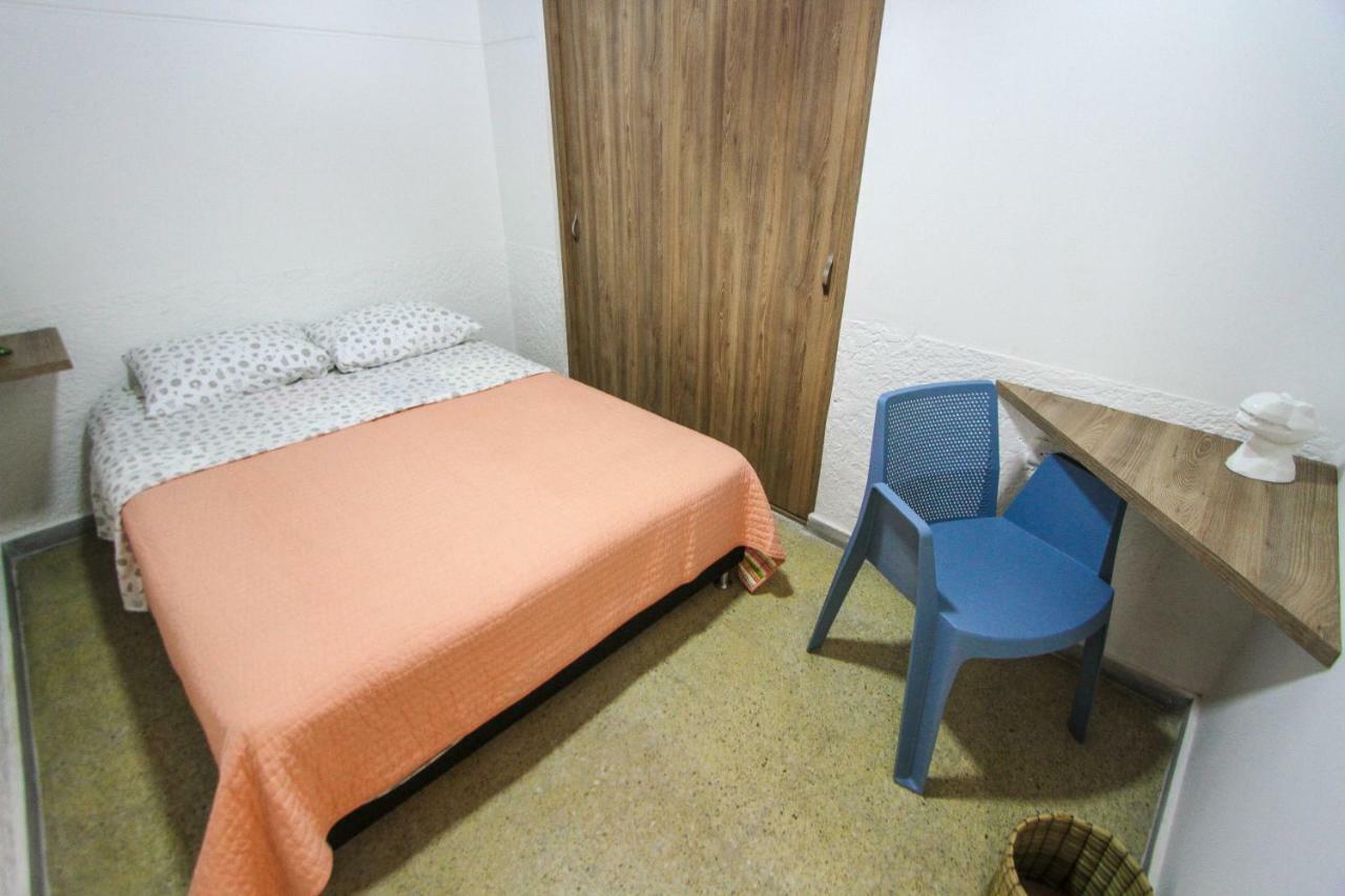 Pensión Casa Tuvia Medellín