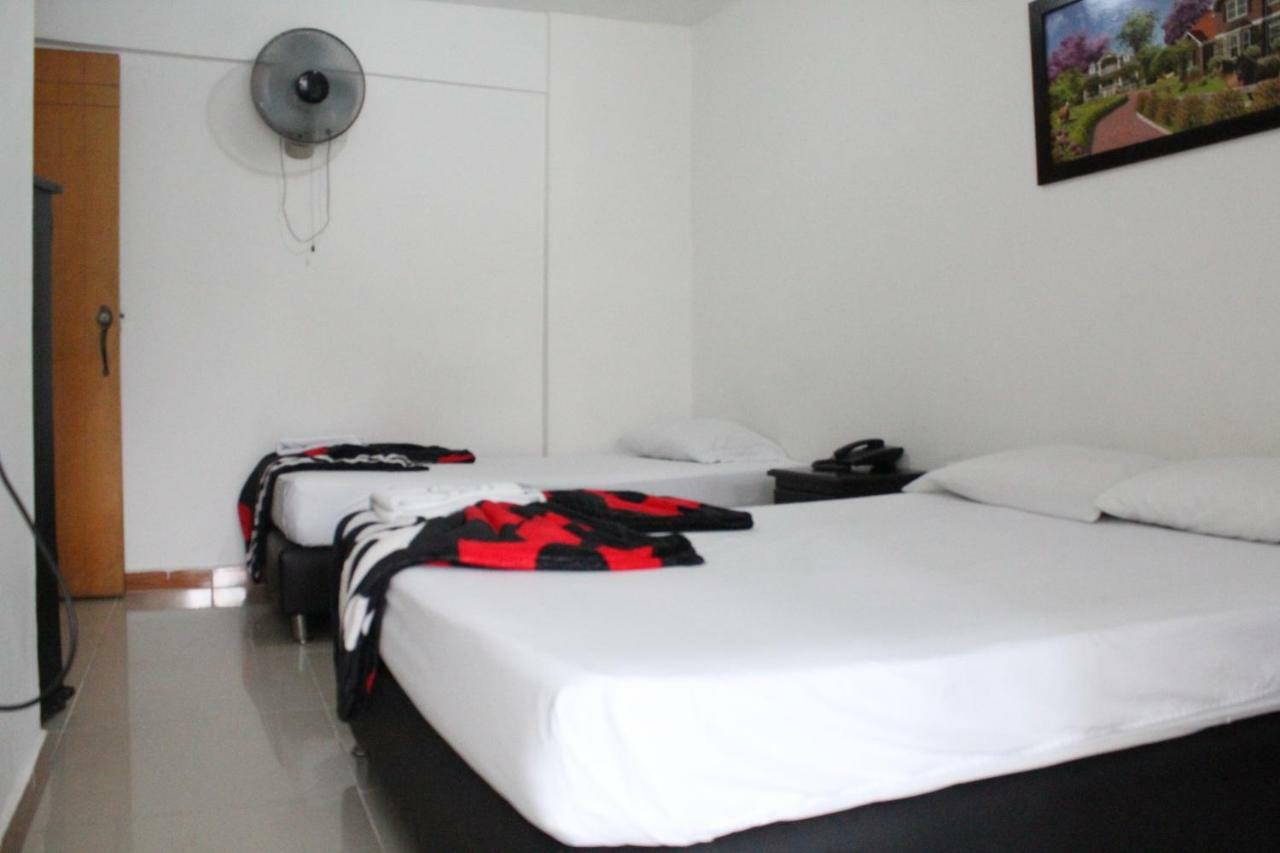 Manager Obelisk Hotel 3*