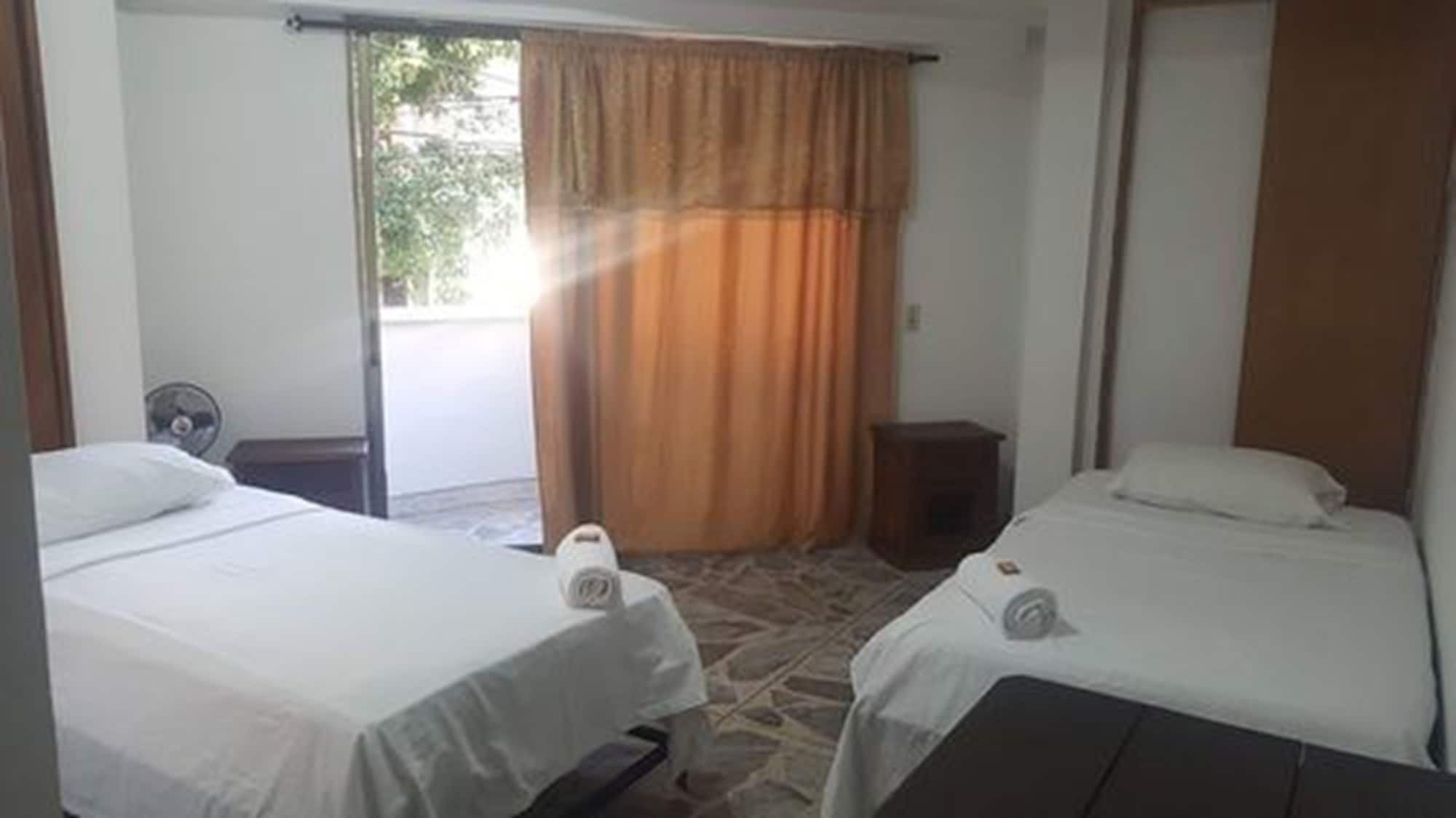 Hotel Ayenda 1228 Balcones De La 70