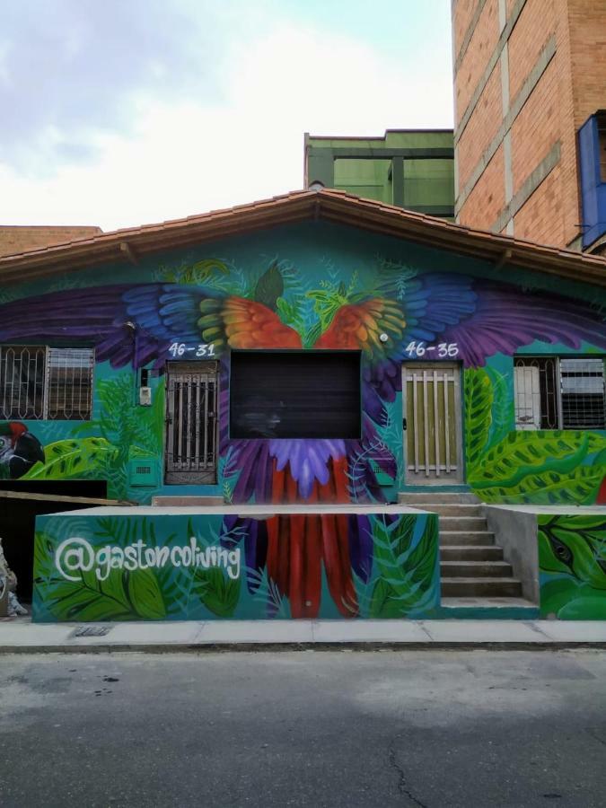 Gastón Coliving Hostal Medellín