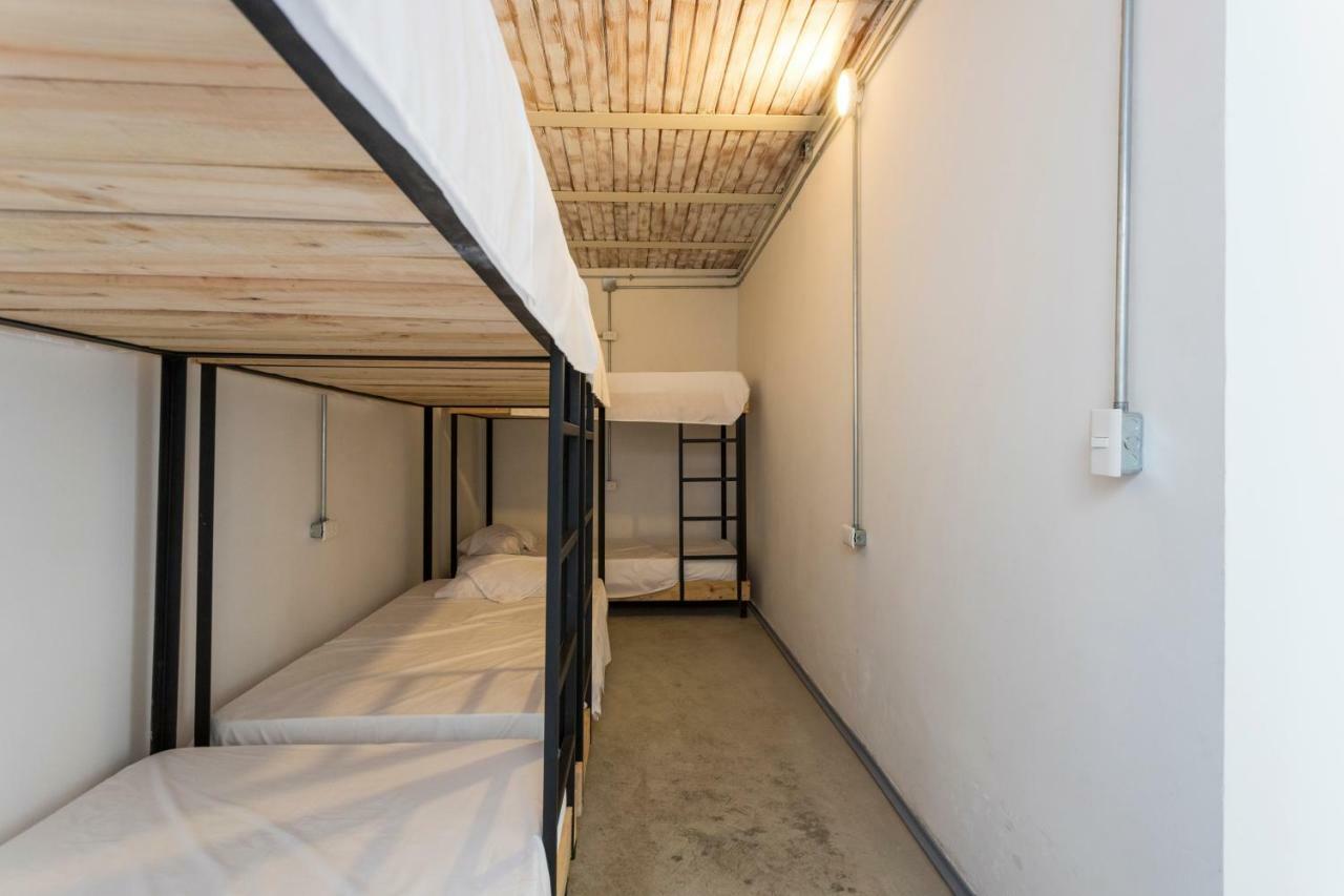 Gastón Coliving Hostal *
