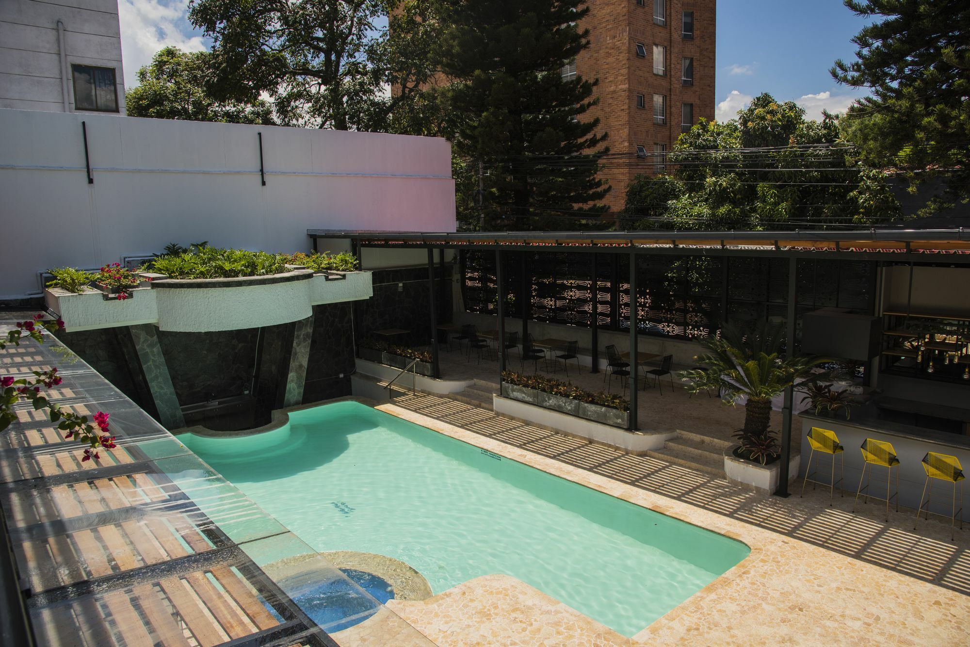 Vibes Hostal