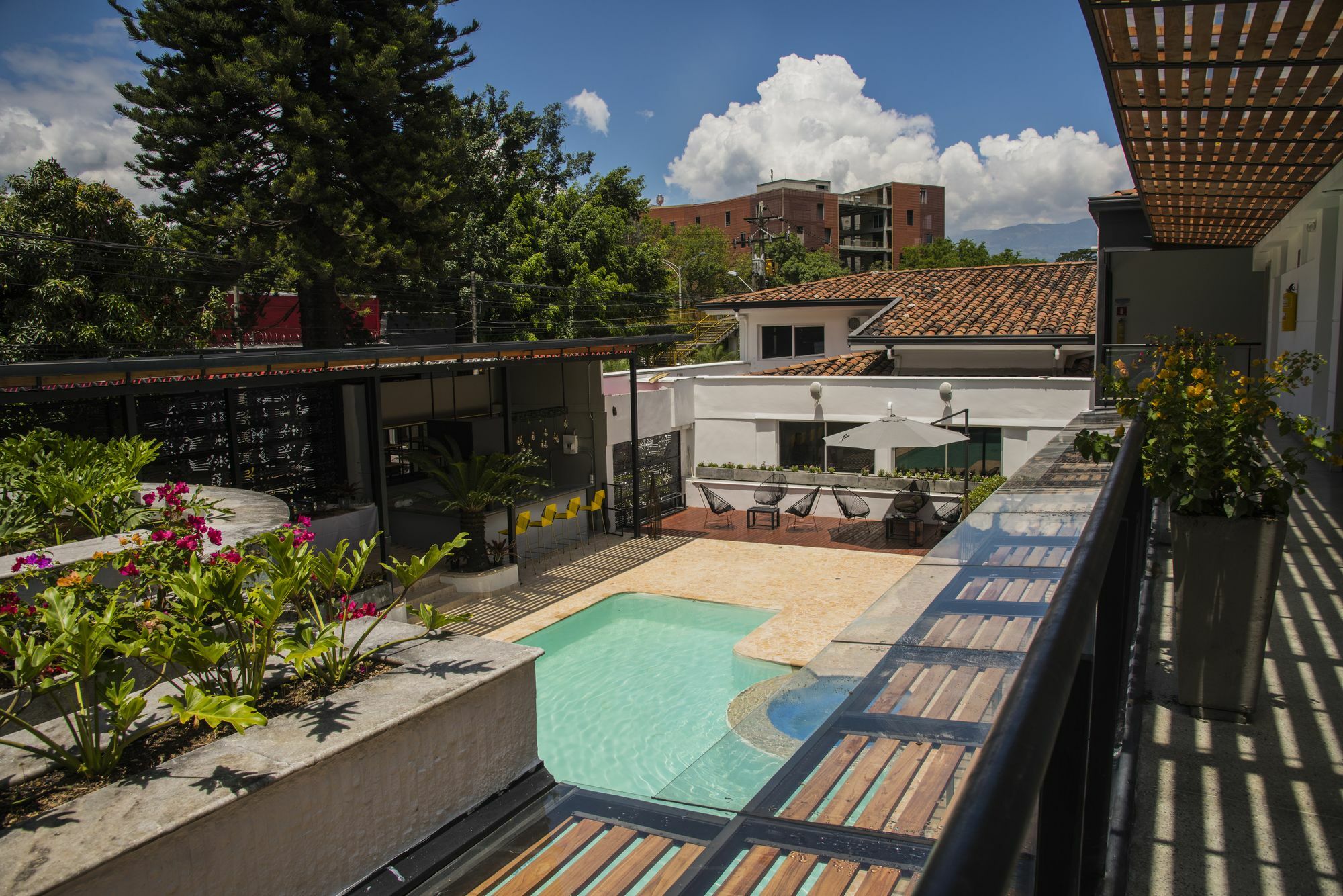 Vibes * Medellín