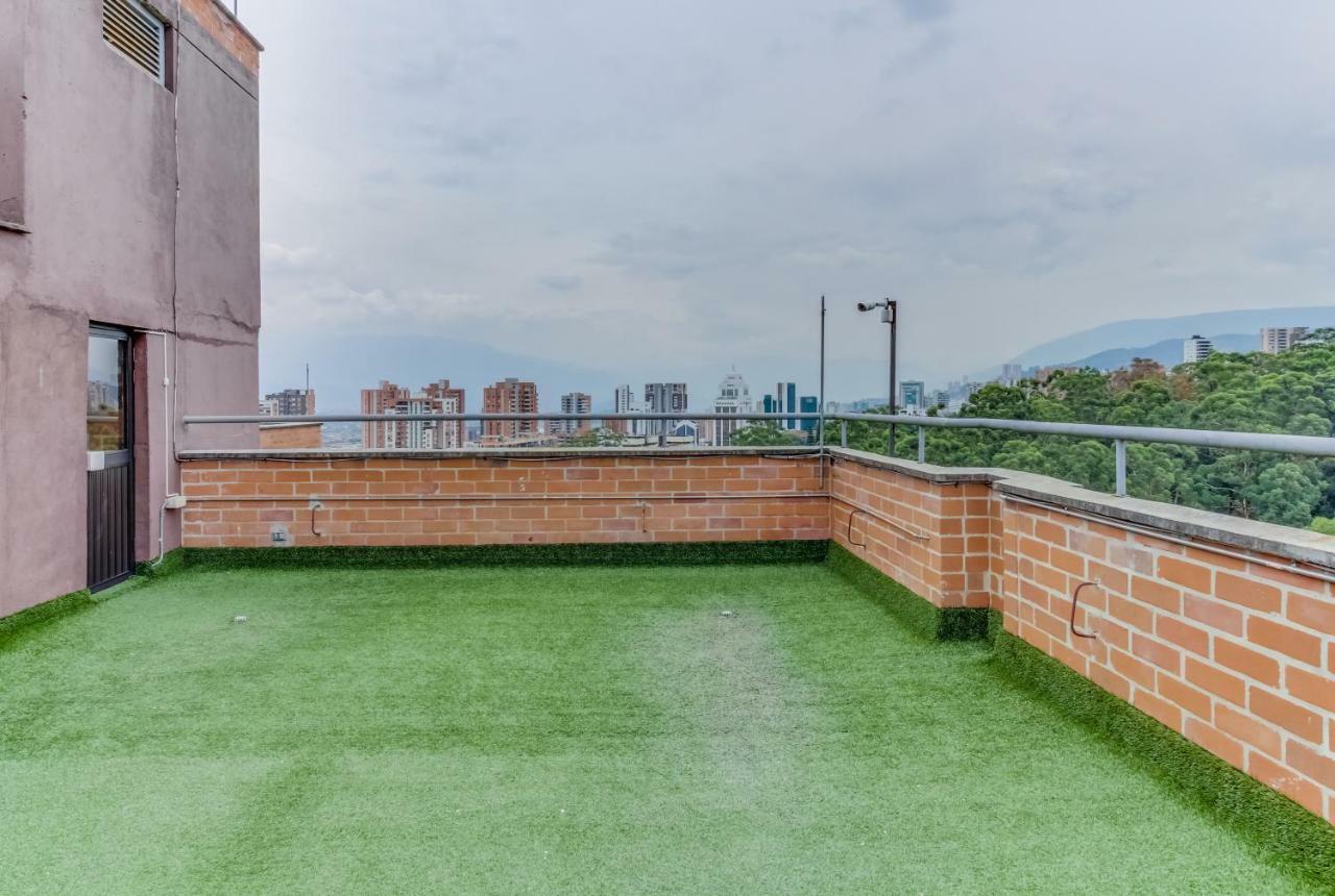 Apartment Edificio La Frontera, El Poblado Medellin