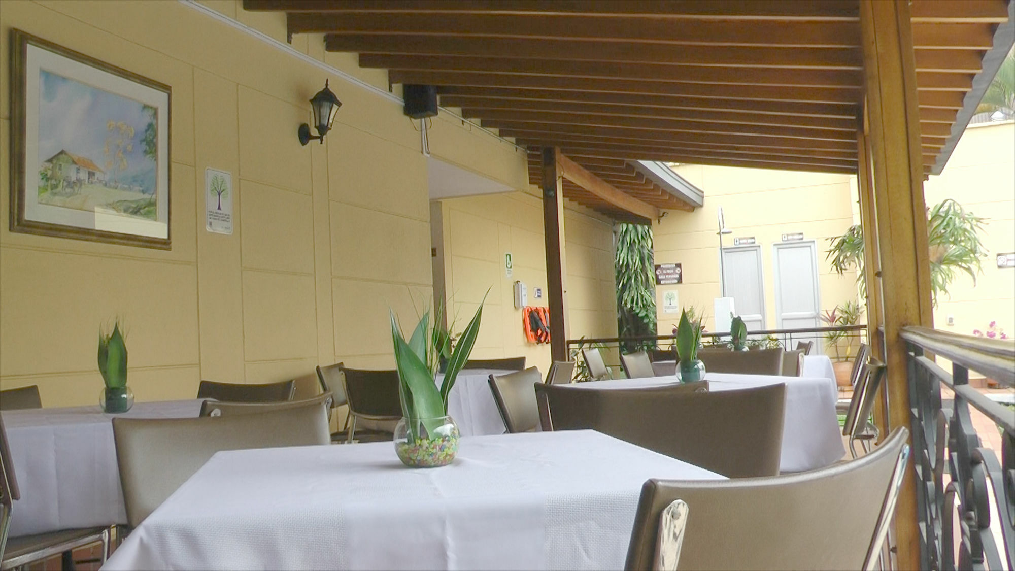 Portales Del Campestre Hotel 4*