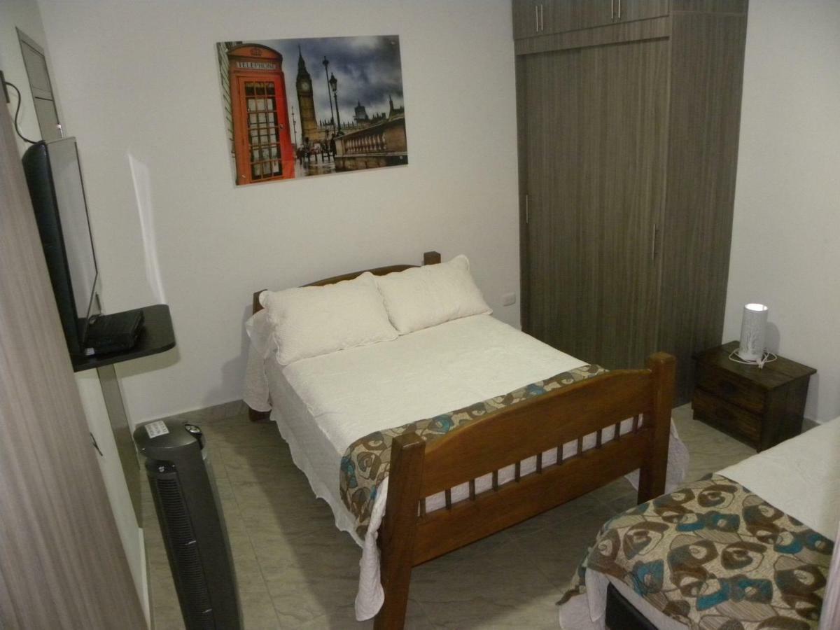 Inn San Fernando La 80 *