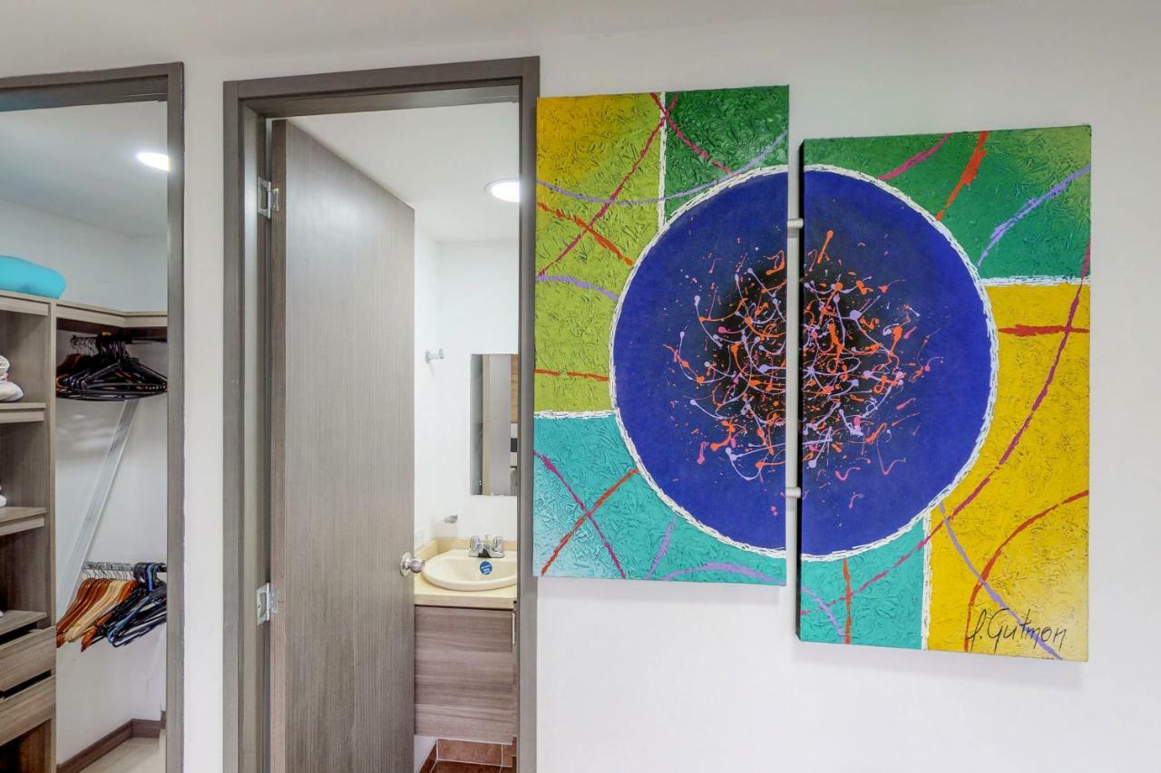 Apartamento Edificio Vegas De La Aguacatala - El Poblado Medellín