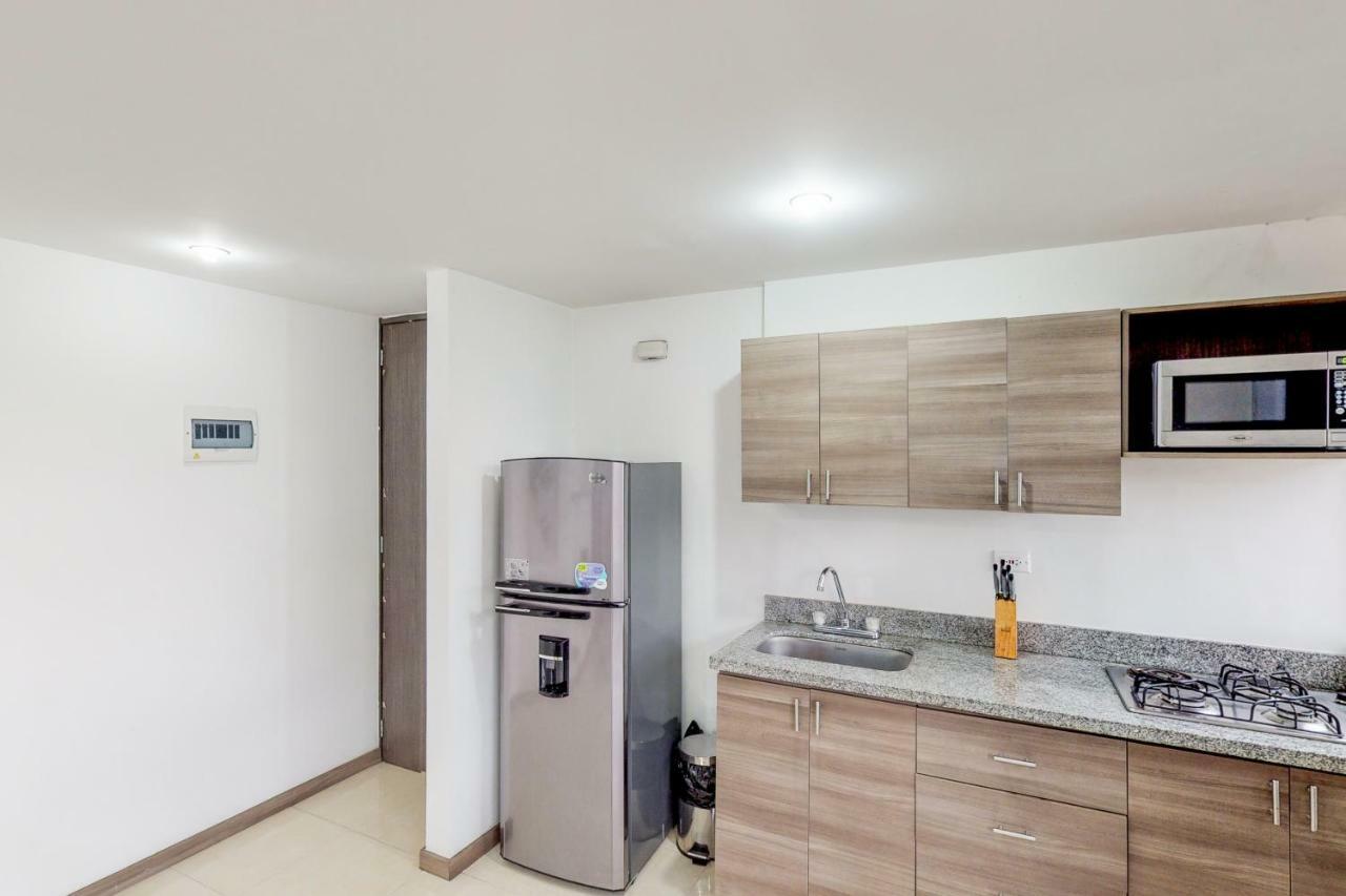 Apartamento Edificio Vegas De La Aguacatala - El Poblado