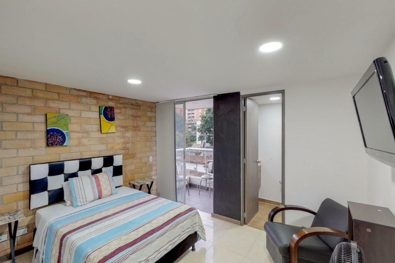 Apartamento Edificio Vegas De La Aguacatala - El Poblado