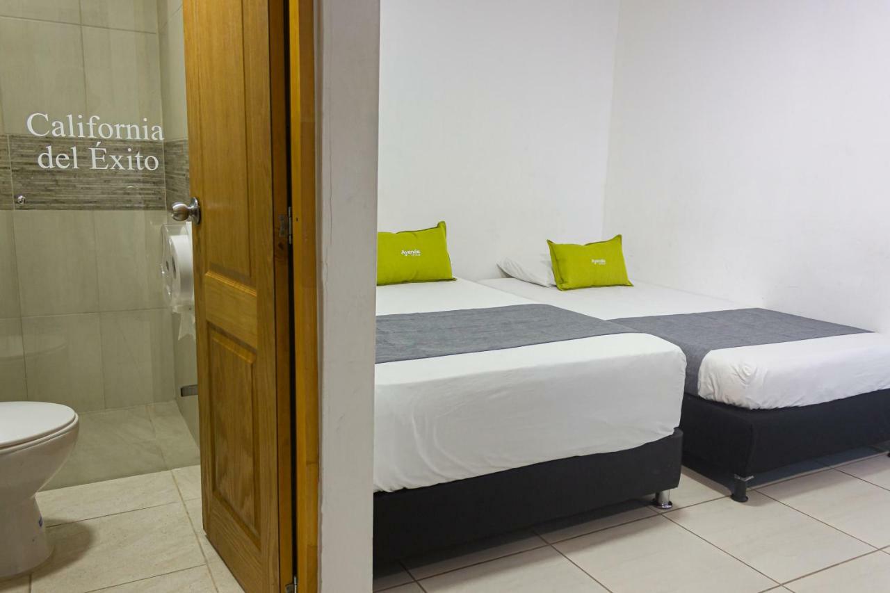 Hotel Ayenda 1244 California. 4*