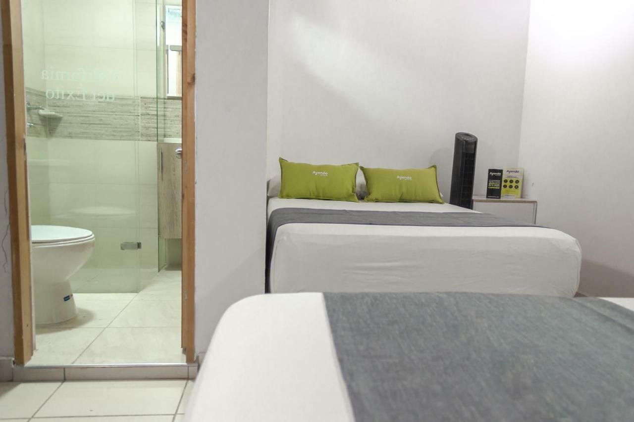 Hotel Ayenda 1244 California. 4*