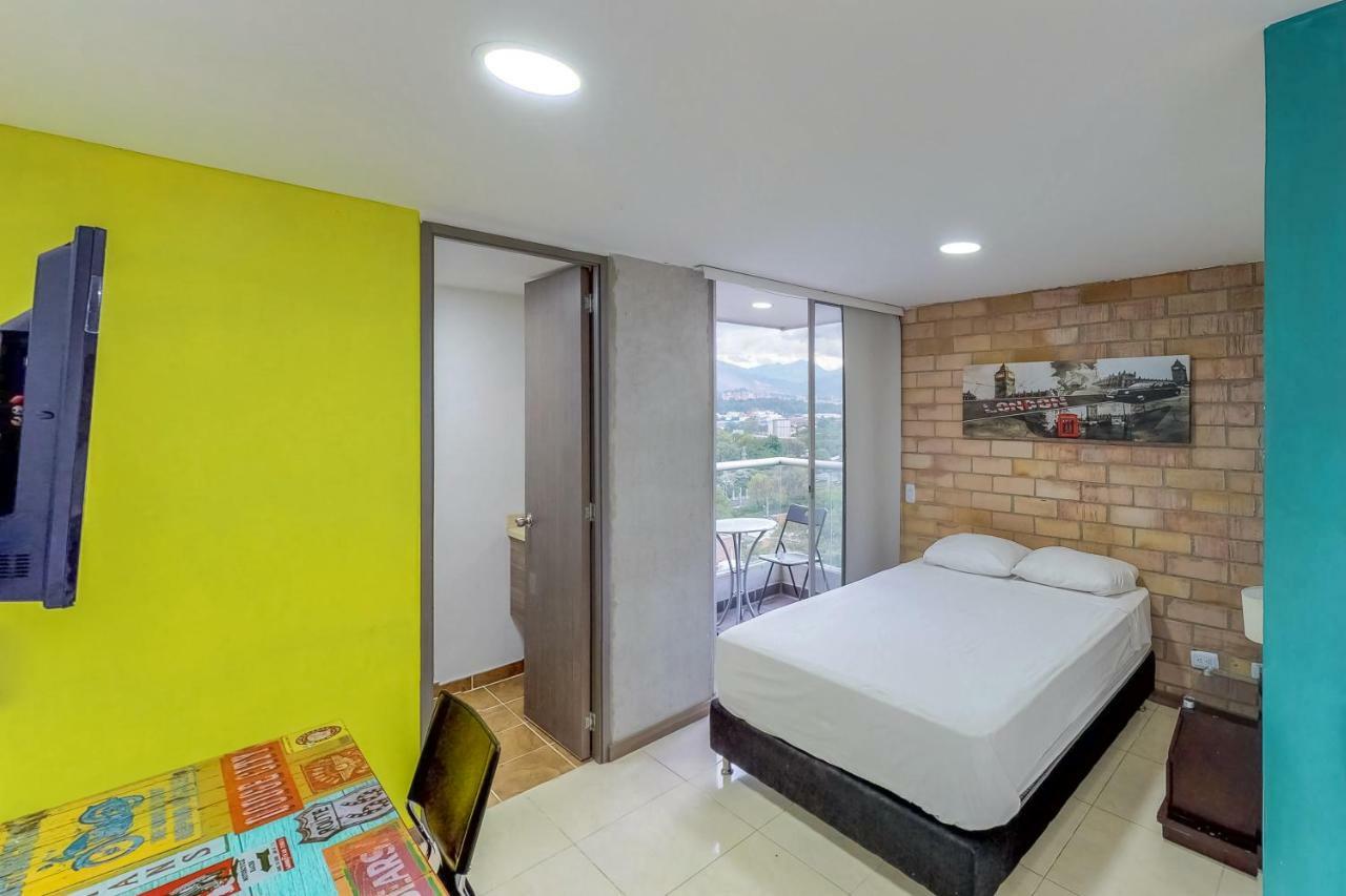 Apartamento Edificio Vegas De La Aguacatala - El Poblado Medellín