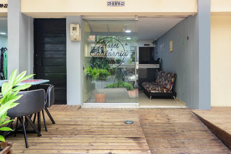 Ayenda 1244 California. Hotel Medellín