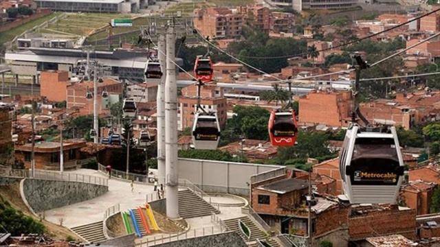 Apartamento Apartastudio Calasanz- Cerca Estación Metro Floresta Medellín