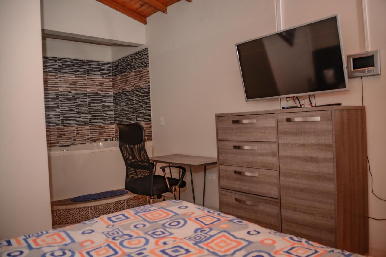 Poblado Brownstone *