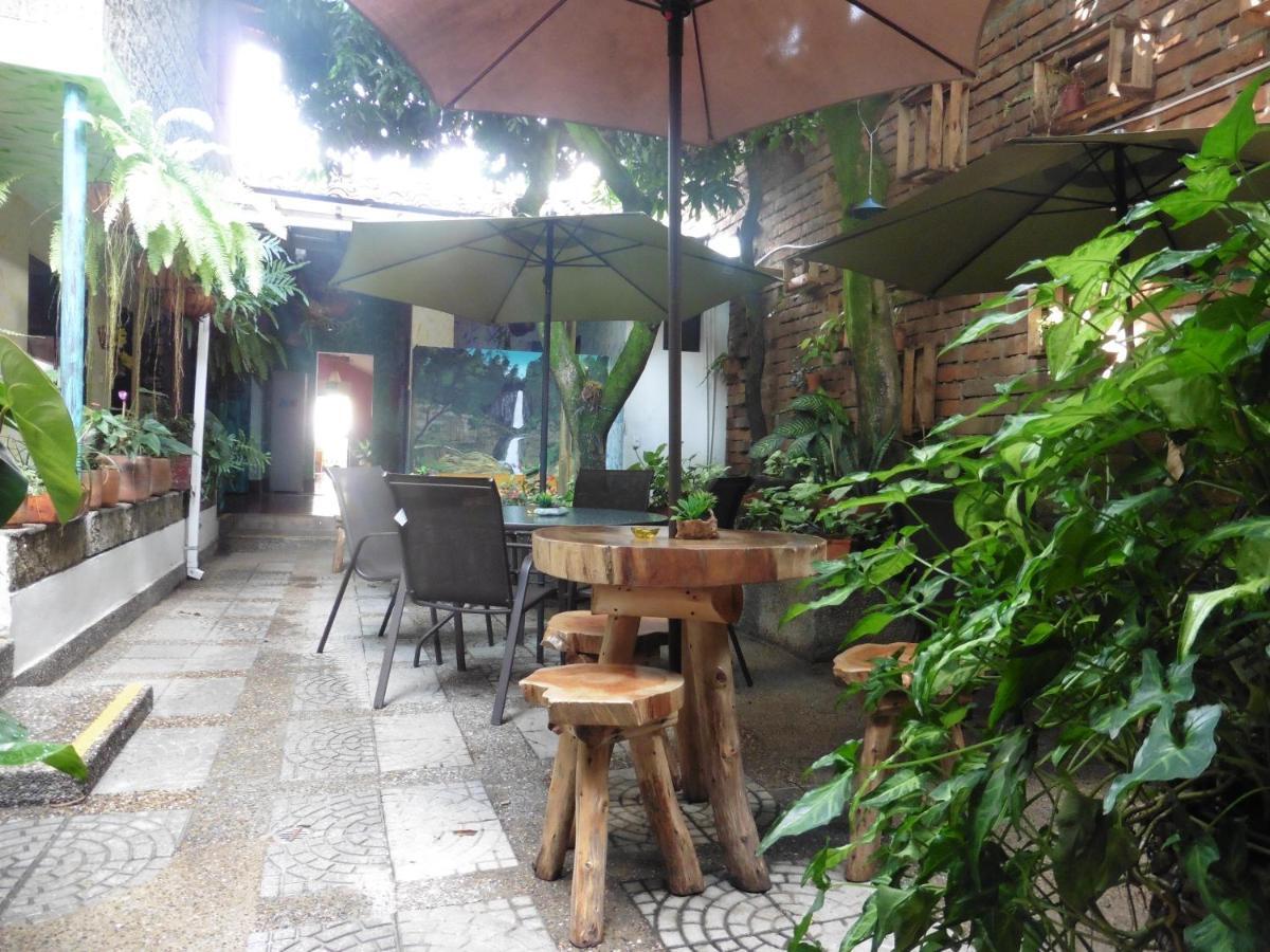El Jardin De La 10 2*
