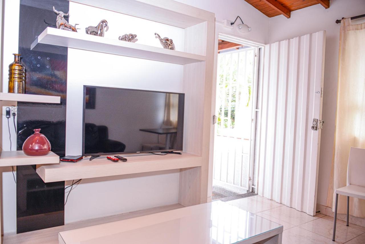 Manilla House * Medellin