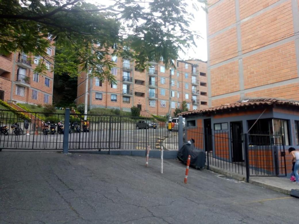 Apartamento 201 Amplio Y Cómodo 90 Mts