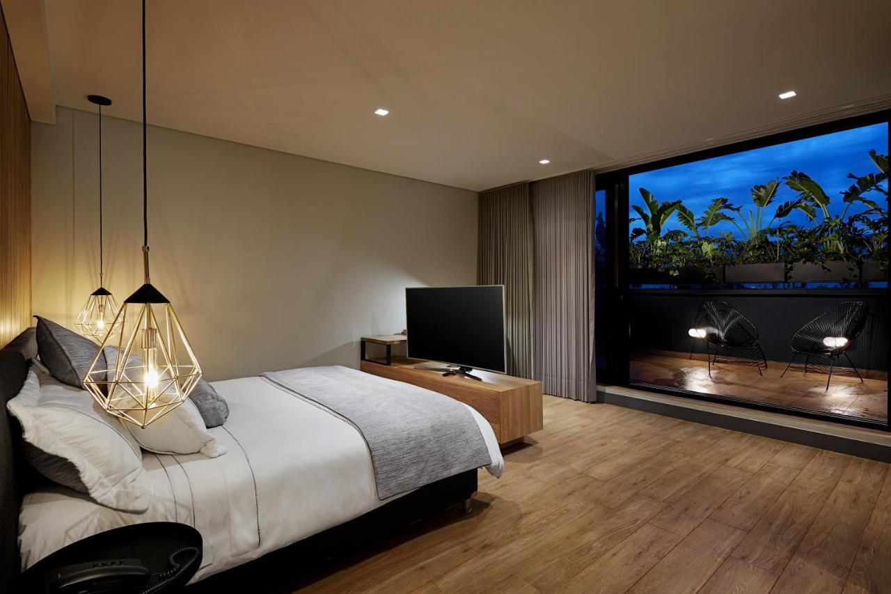 Hotel 14 Urban 4*