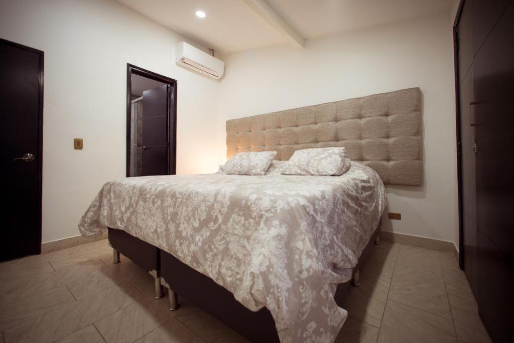Roma Parque Lleras Adults Only 4*