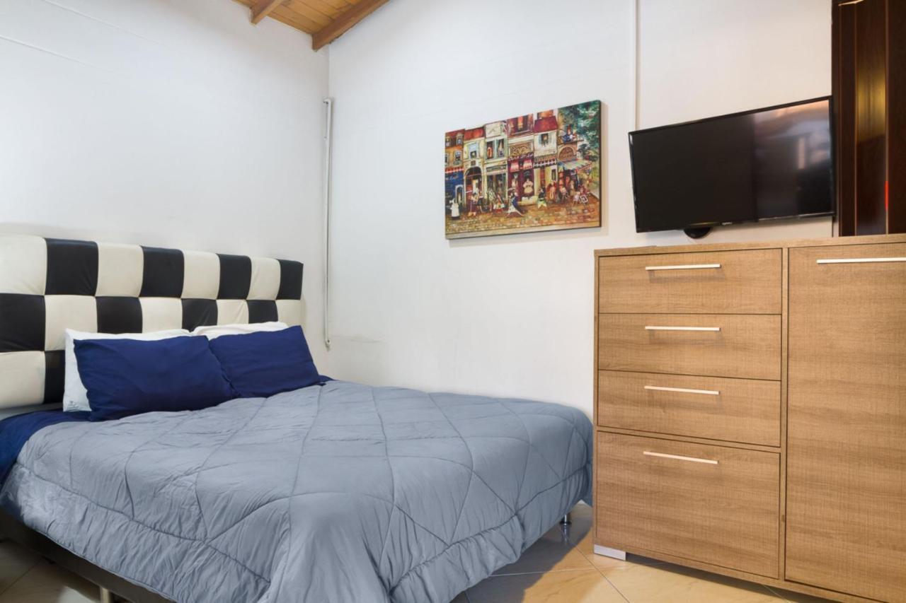 Poblado Brownstone Apartment