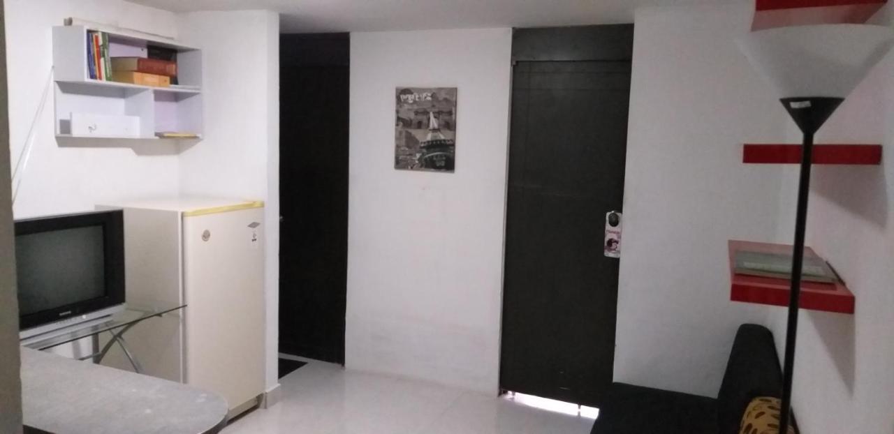 Apartamento Centro! San Lorenzo - Downtown - Apto Con 2 Hab & Parqueadero *