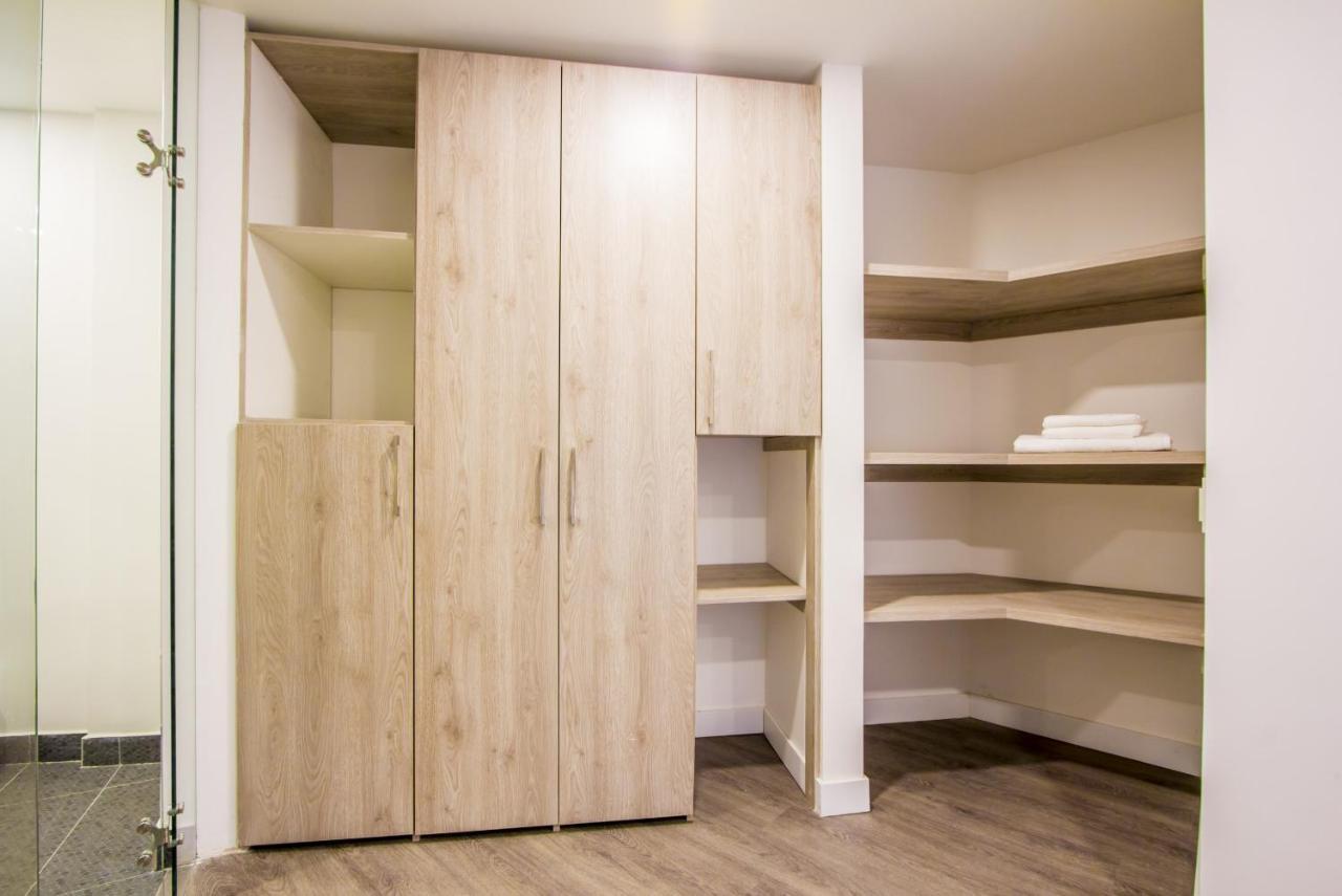 Laureles Suites By Lifeafar Apartamento