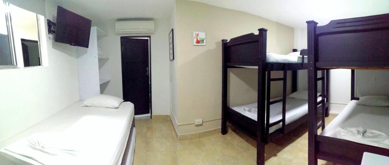 Aqua Lux Hotel