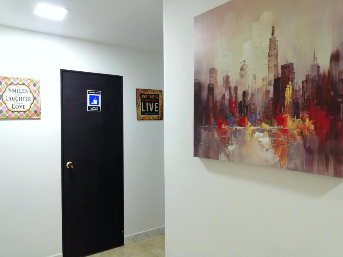 Aqua Lux Hotel *