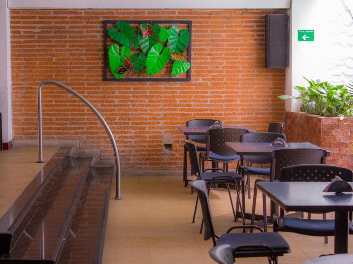 Capitolio Hotel 2*